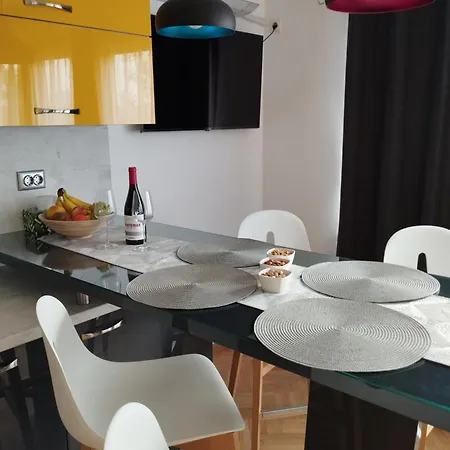 Апартамент Nadi *